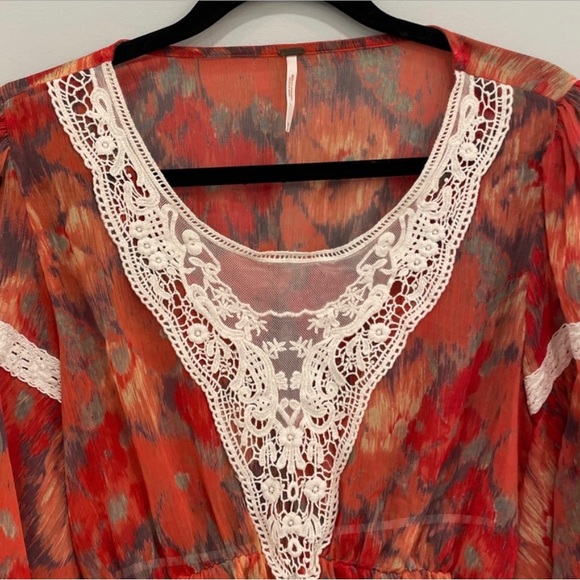 Free People Daydreamer Floral Chiffon & Lace Top - Picture 6 of 8